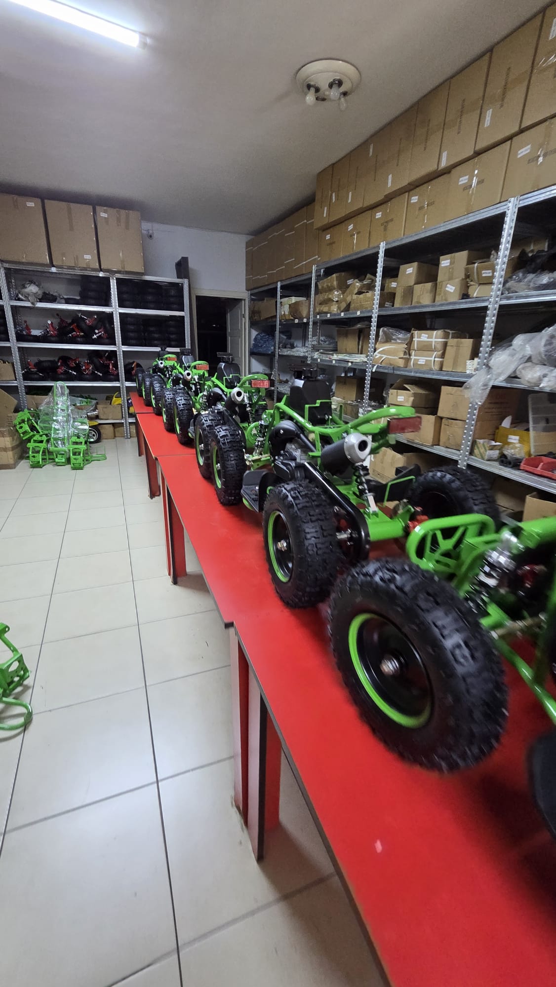 Ecuman Motorsport yedek parça stok görseli