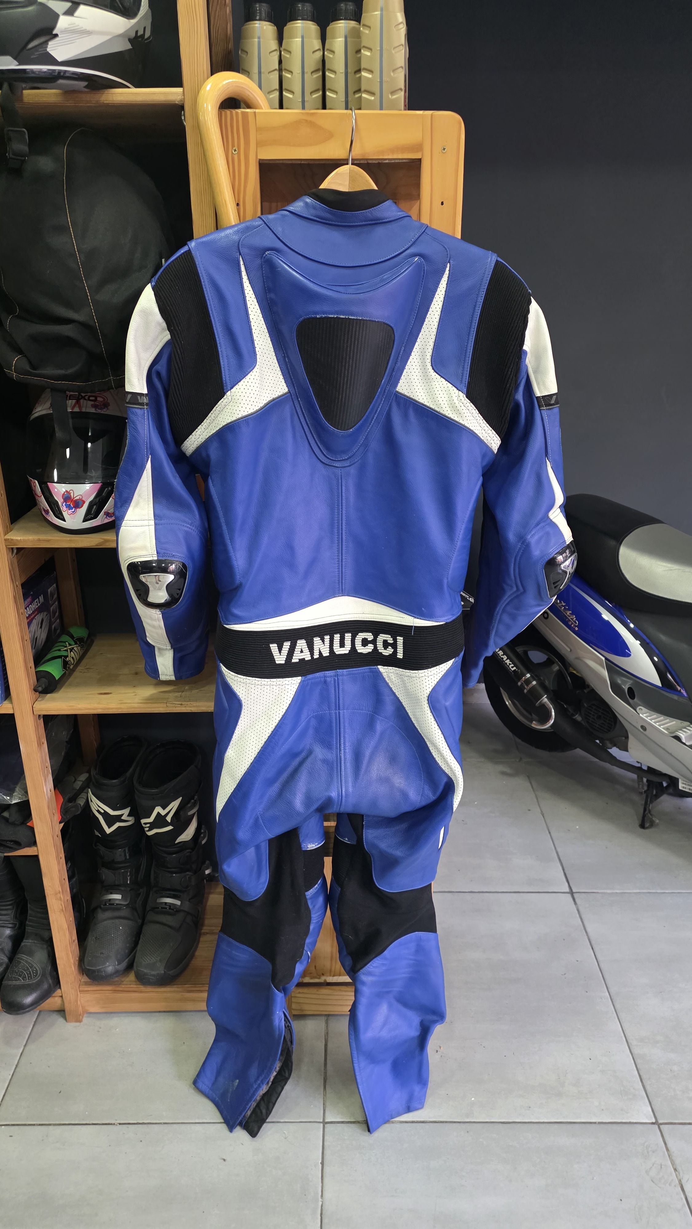 Vanucci Tek Parça Tulum